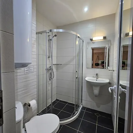 Apartament Near The Sea With Parking